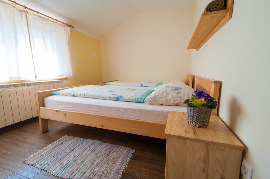 Вилла Tourist Farm Pri Kafolu Толмин Номер фото