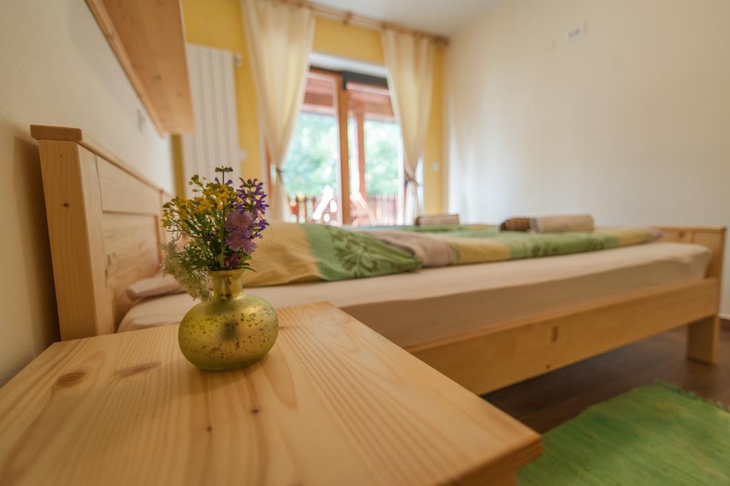 Вилла Tourist Farm Pri Kafolu Толмин Номер фото