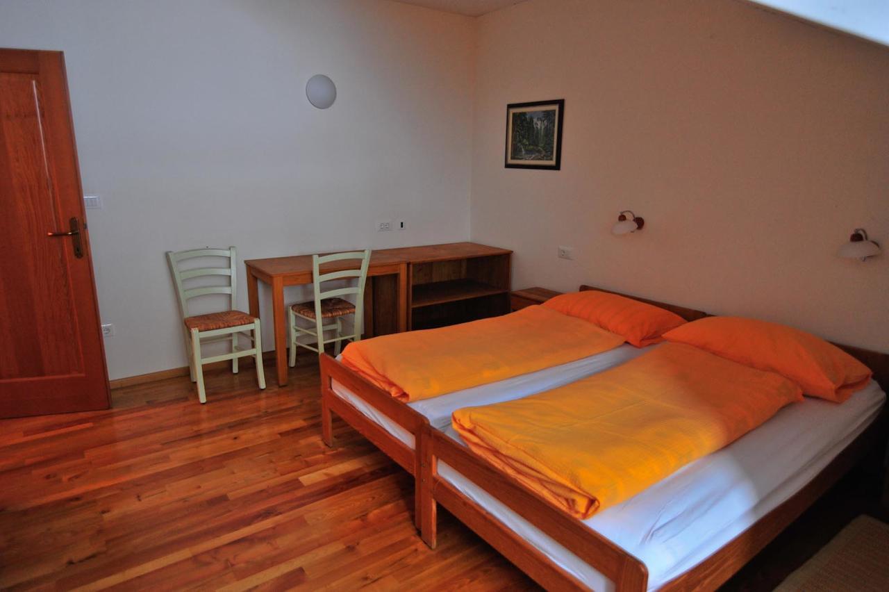Вилла Tourist Farm Pri Kafolu Толмин Экстерьер фото