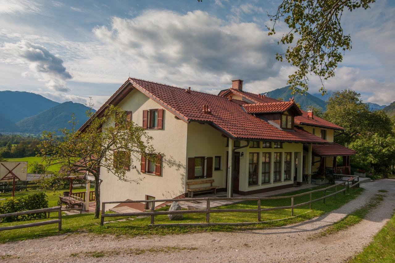 Вилла Tourist Farm Pri Kafolu Толмин Номер фото